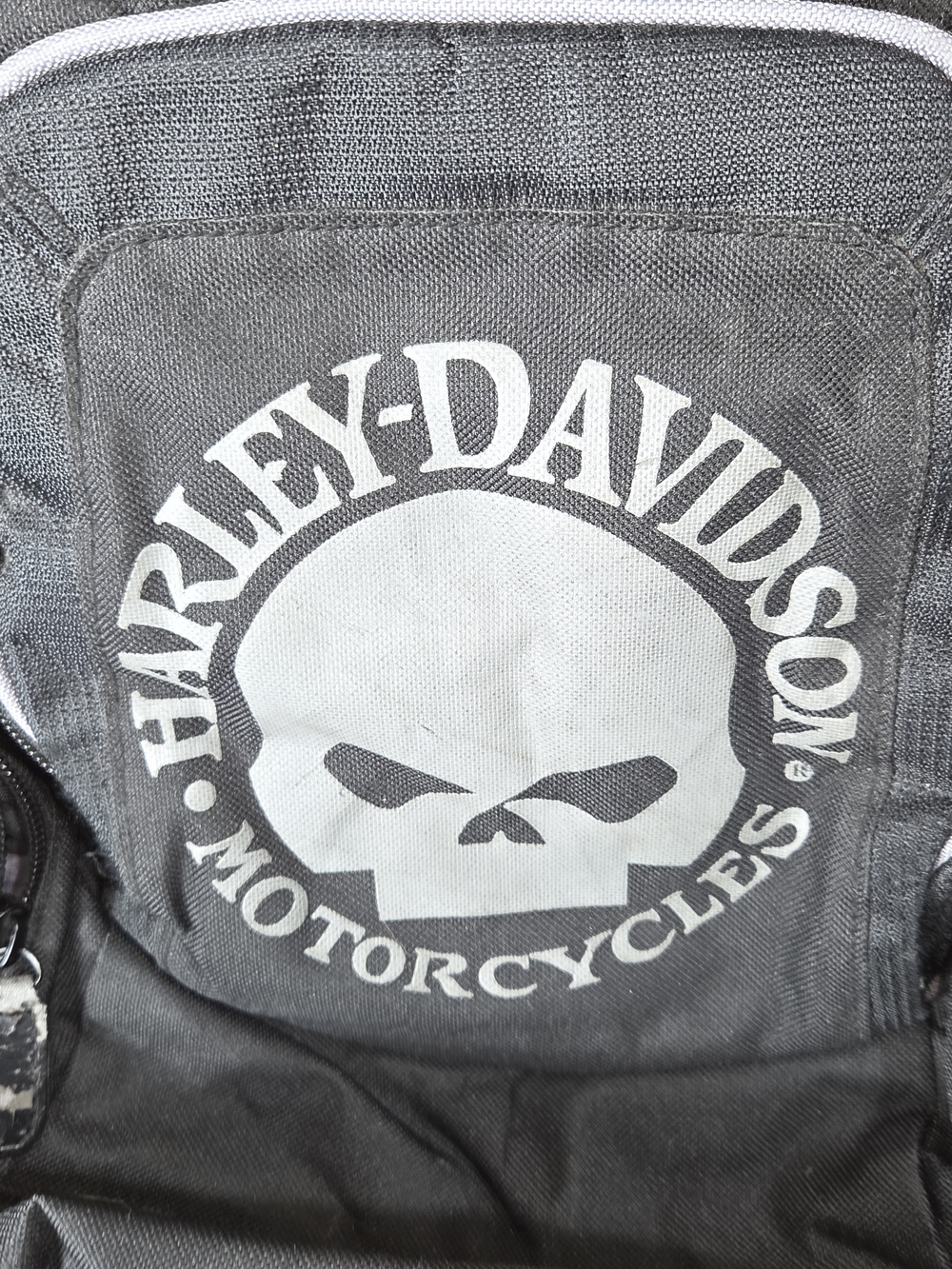 Harley-Davidson Black Willie G Skull Men's Motorcycle Backpack. Model BP1924S - Picture 2 of 5